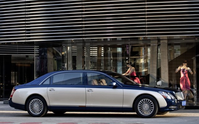 2011_Maybach_Modellpflege_Excellence_Refined_13
