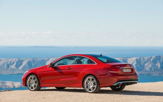 2013_E-Class_Coupe_207_11