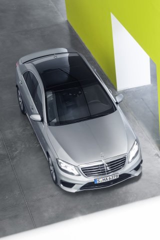 2013_S63AMG_iPhone_1