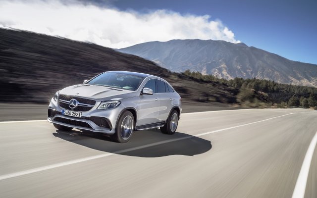 2015_gle-63-amg-coupe_2