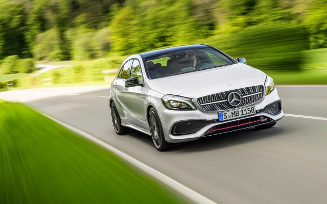 2015_A-Class_Facelift_A250_Sport_AMG_3