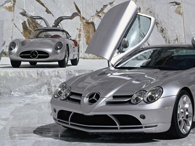 C199 McLaren SLR 02