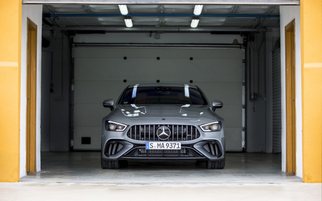 2022_amg-gt-63-s-e_6