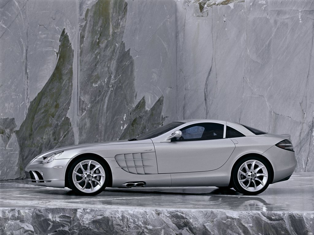 C199 McLaren SLR 06