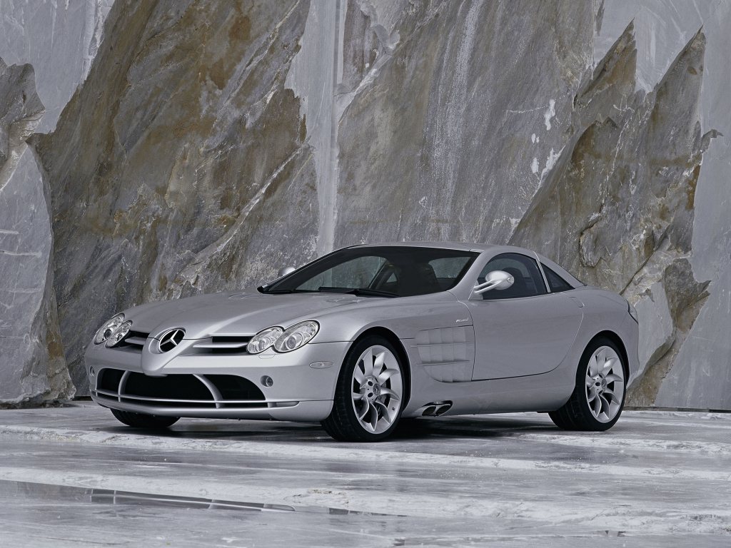 C199 McLaren SLR 09