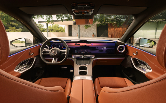 2026_x540_glc400eq_07_interieur