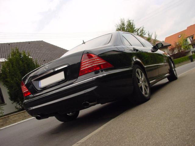 W220 77